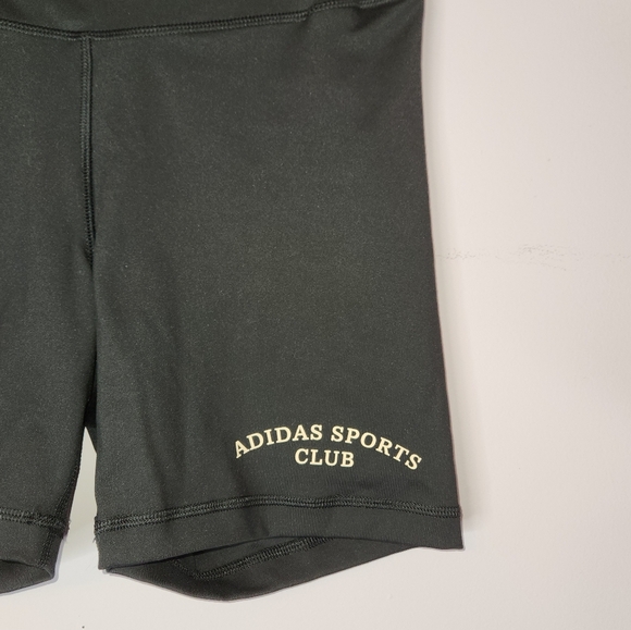 ADIDAS Women’s Sports Club in Black, size L - Picture 4 of 11